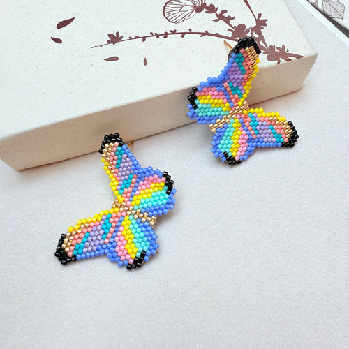 Aretes Mariposa Pastel